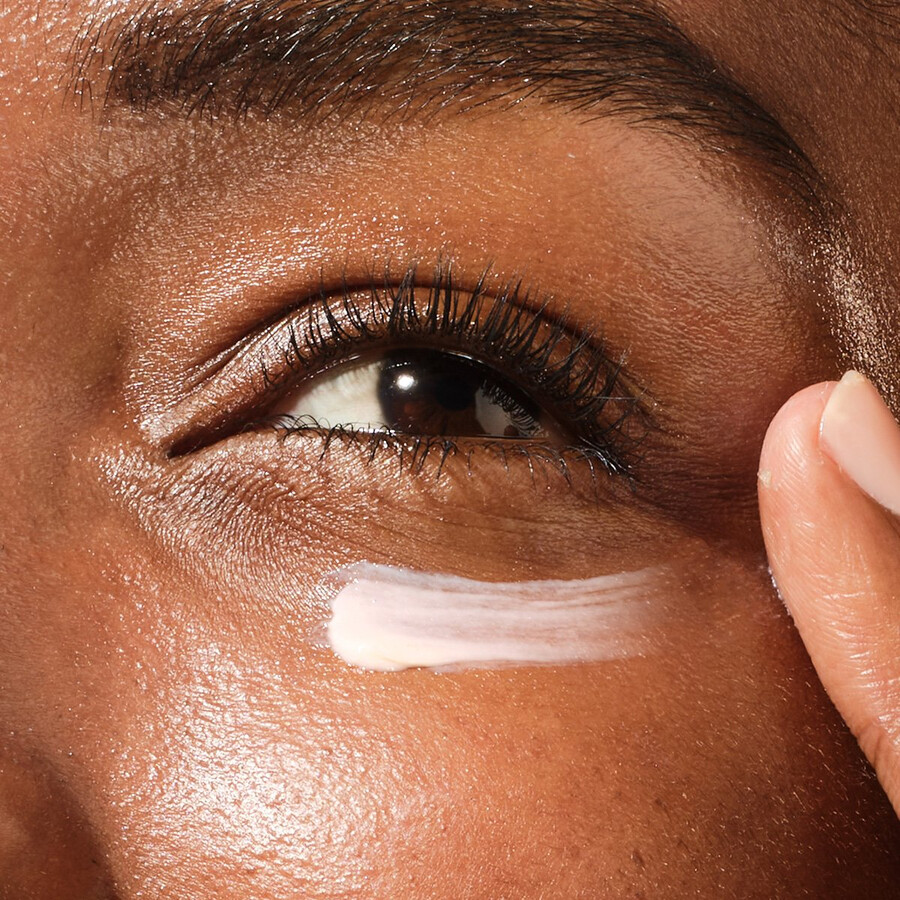 crème contour des yeux éclaircissante et réduction des cernes